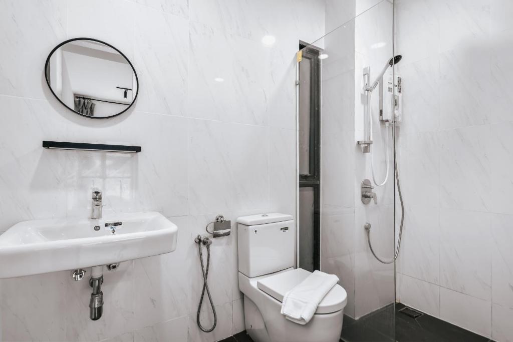 Nowhere 2Br & 2Bath Apartment With Balcony @ Reizz Residences 吉隆坡 外观 照片
